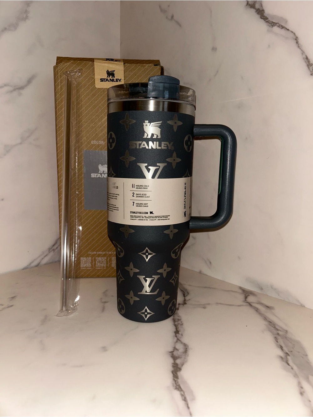 Stanley x logo Pattern 40oz Travel Tumbler - Grey & silver